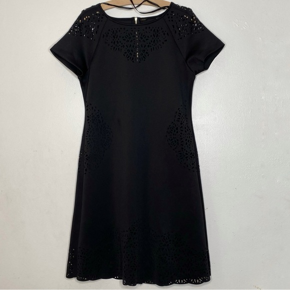 T Tahari Dresses & Skirts - T.Tahari black laser cut scallop trim dress